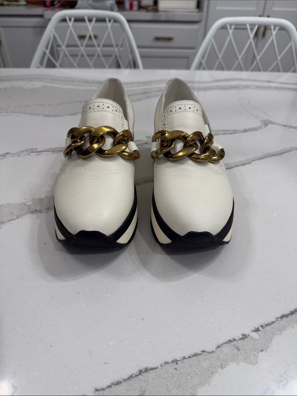 NEW DOLCE VITA jhenee sneaker in white Size 6